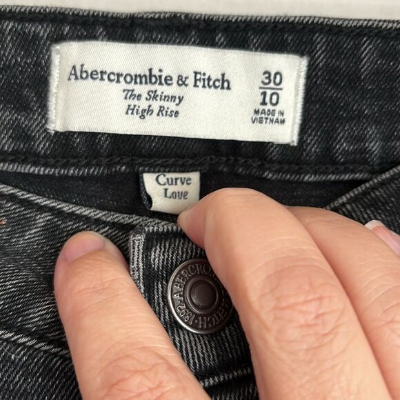 Abercrombie Women High Rise faded black ankle slit the skinny jeans size 10/30! - Picture 7 of 12